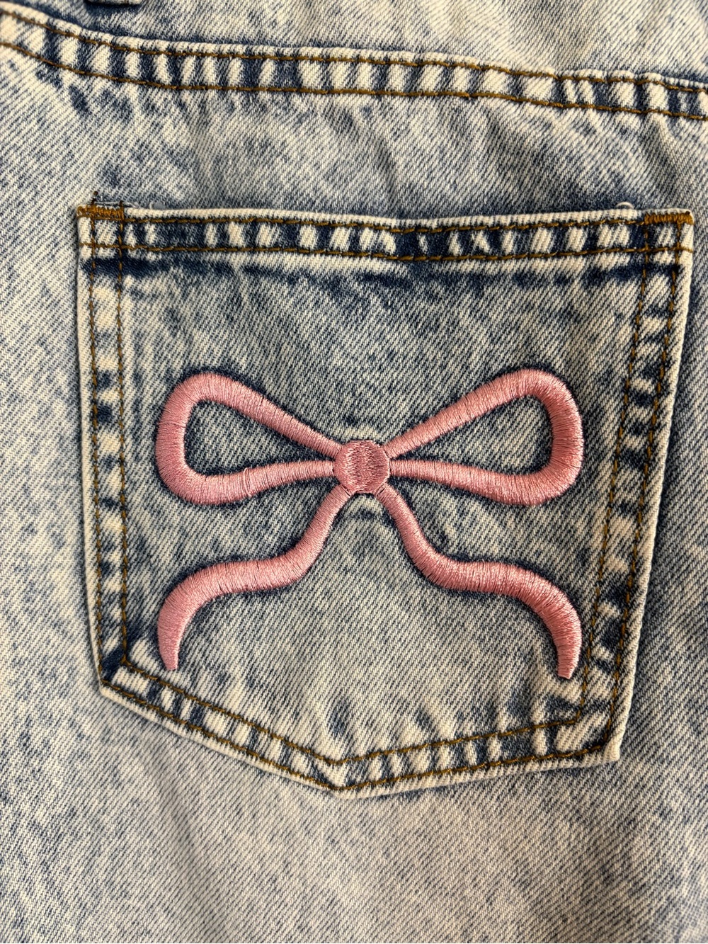 Telepatia Denim with pink bow embroidered accent - Picture 5 of 7